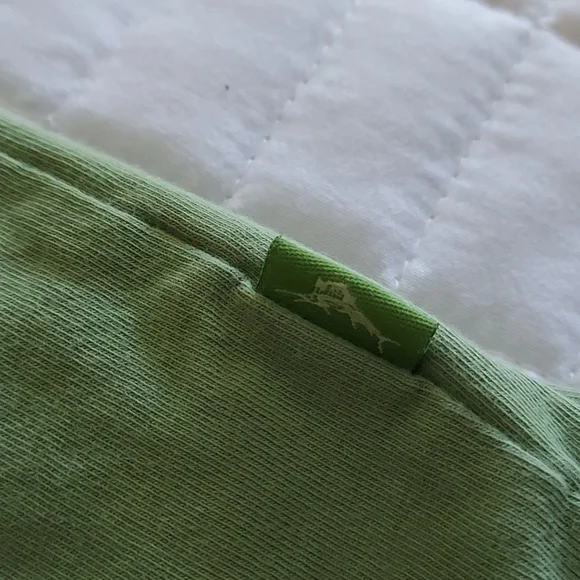 Tommy Bahama Men's Long-Sleeve Crewneck Pocket Shirt - Light Green - Picture 9 of 13